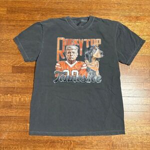 Comfort Colors Rocky Top Tennessee Trump Dog Graphic T Shirt‎ Mens Size M